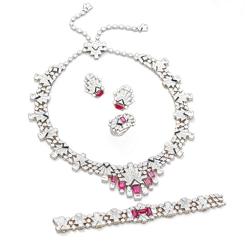 Vintage Collectible Jewelry - ชุดเครื่องประดับสำหรับงานปาร์ตี้ ดีไซน์เนอร์คอลเลคชั่น ประกอบด้วยแหวน ต่างหู สร้อยข้อมือ สร้อยคอ
