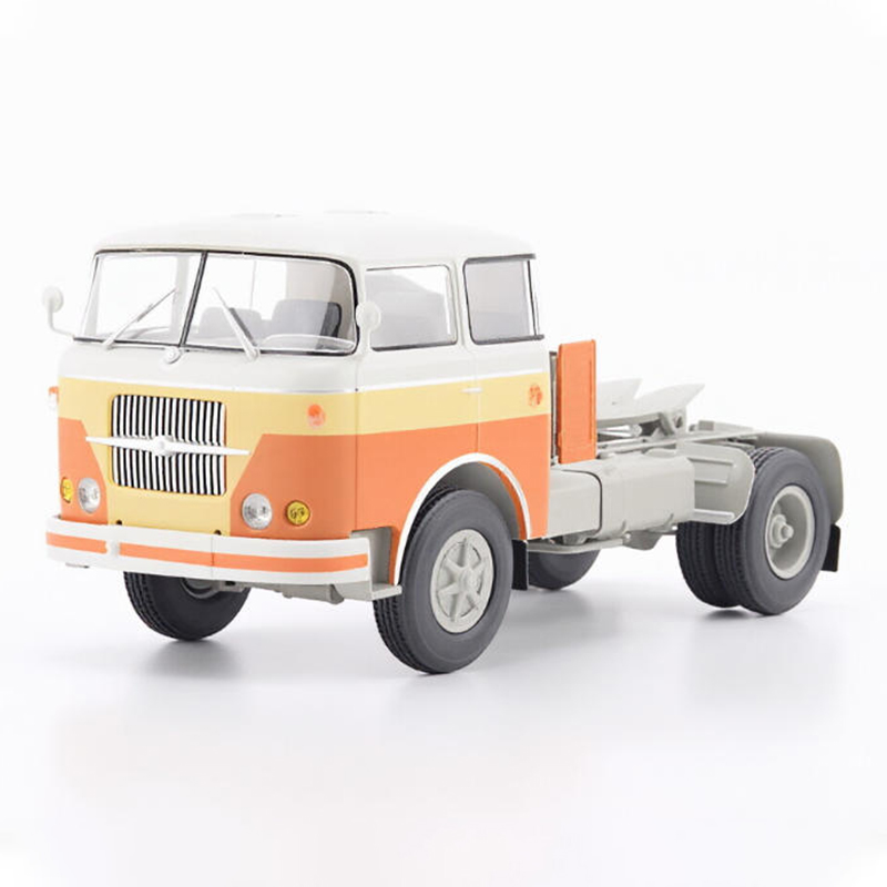 Vintage Collectible Trucks - 1:43 สเกลอัลลอยด์โมเดลคลาสสิกวินเทจ SKODA-706-RTTN รถแทรกเตอร์หน่วยแสดงผลแบบคงที่ของสะสมของขวัญของที่ระลึกตกแต่ง