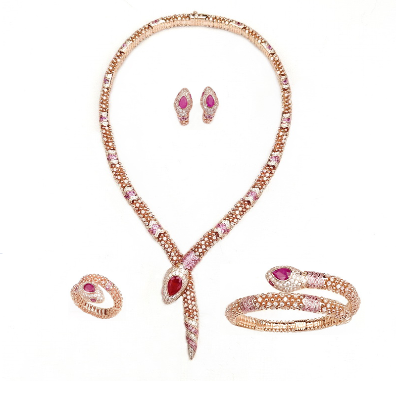 Vintage Collectible Jewelry - ชุดเครื่องประดับดีไซเนอร์คอลเลคชั่น สร้อยคอ สร้อยข้อมือ ต่างหู แหวน ประดับเพชรคิวบิกเซอร์โคเนียสีชมพู