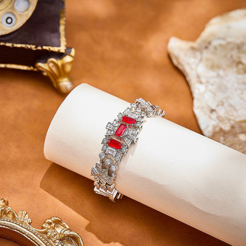 ชุดเครื่องประดับสำหรับงานปาร์ต - Vintage Collectible Jewelry บทวิจารณ์และราคา