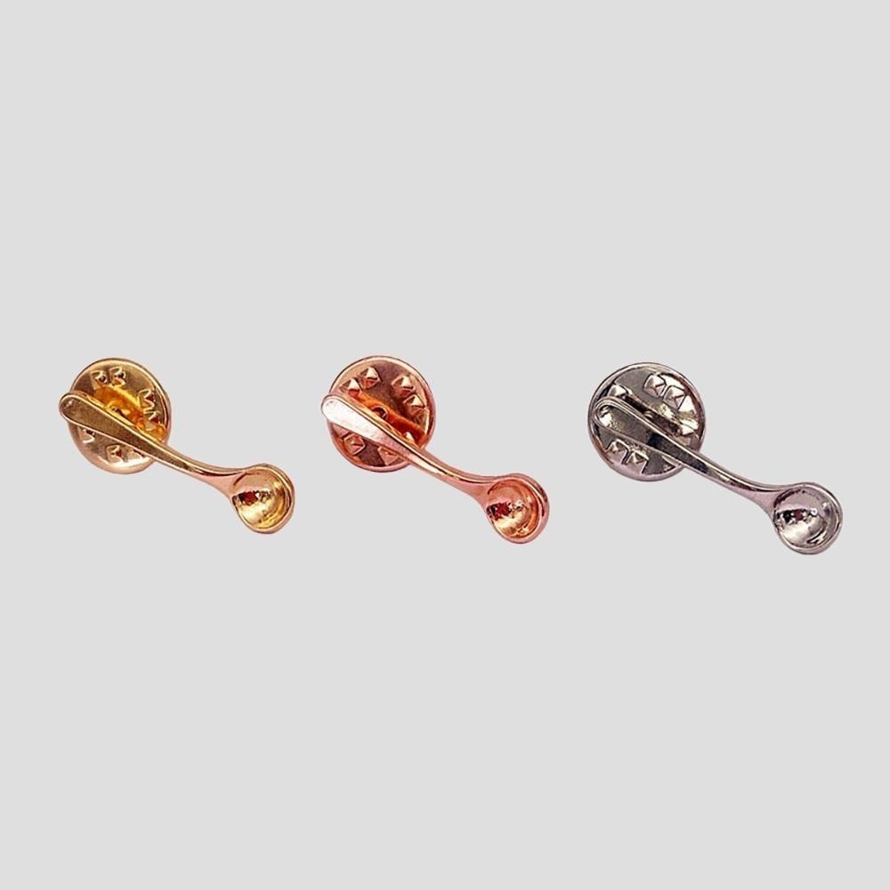 เข็มกลัดรูปช้อนดีไซน์น่ารักแบบ - Vintage Collectible Pins บทวิจารณ์และราคา